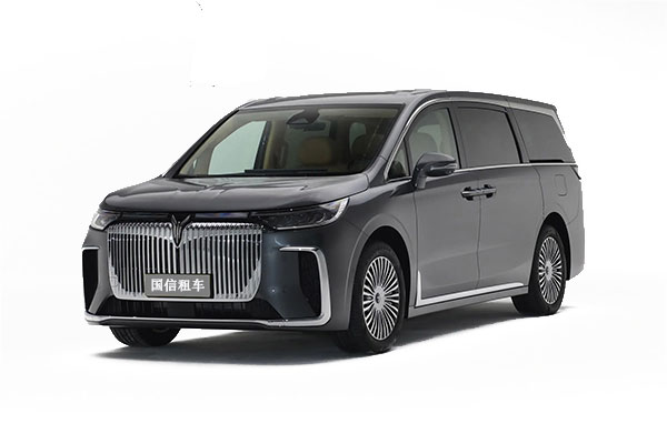 成都租商務(wù)車(chē)7座嵐圖夢(mèng)想家價(jià)格費(fèi)用多少錢(qián)一天